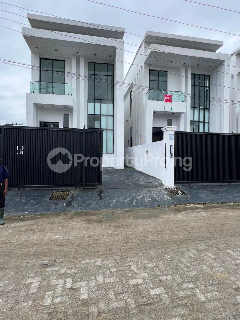 4 bedroom House for sale Ajah Lagos