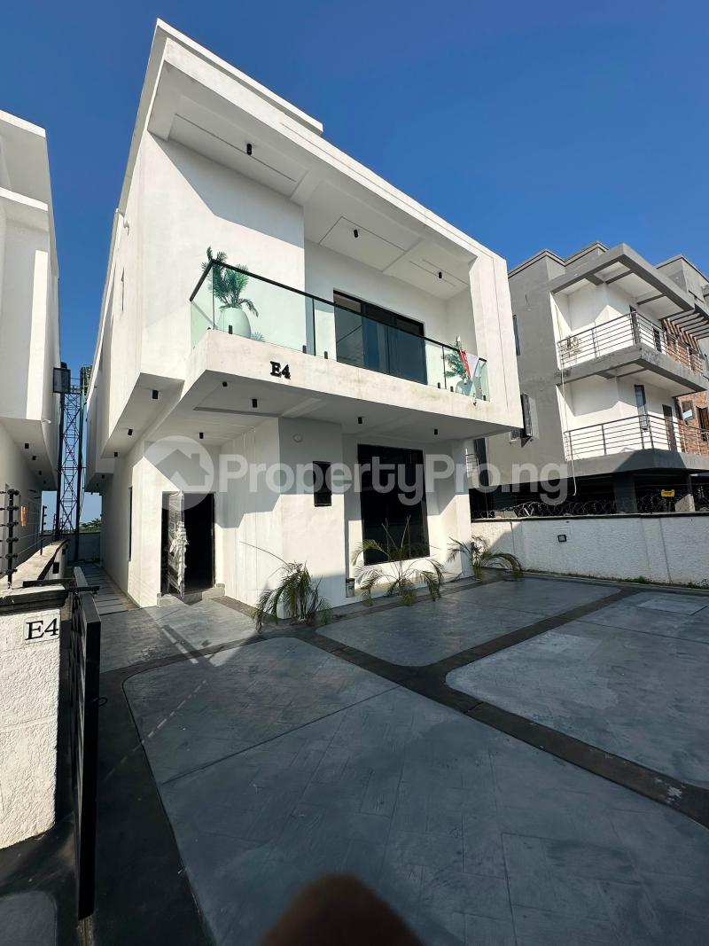 4 bedroom House for sale Sangotedo Ajah Lagos