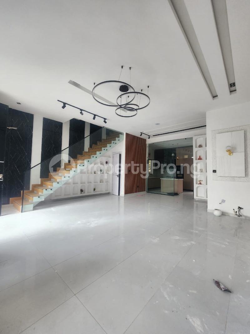 4 bedroom House for rent 2nd Toll Gate Lekki Lagos