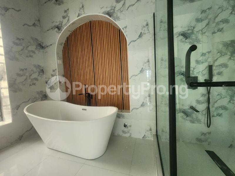 4 bedroom House for rent 2nd Toll Gate Lekki Lagos