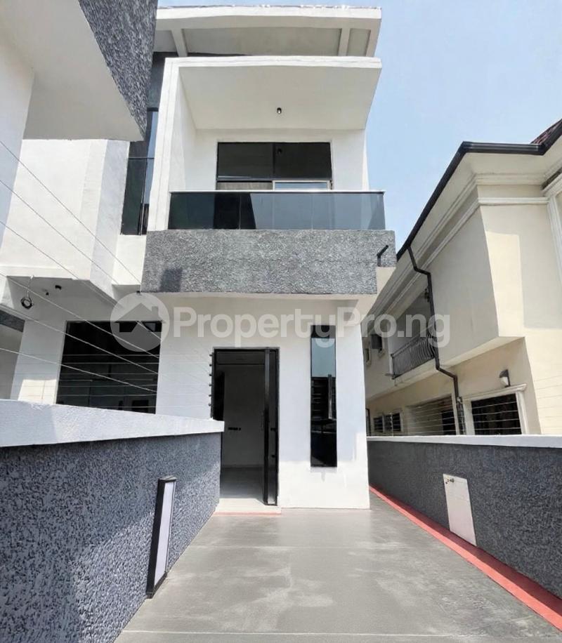 4 bedroom House for sale Sangotedo Ajah Lagos