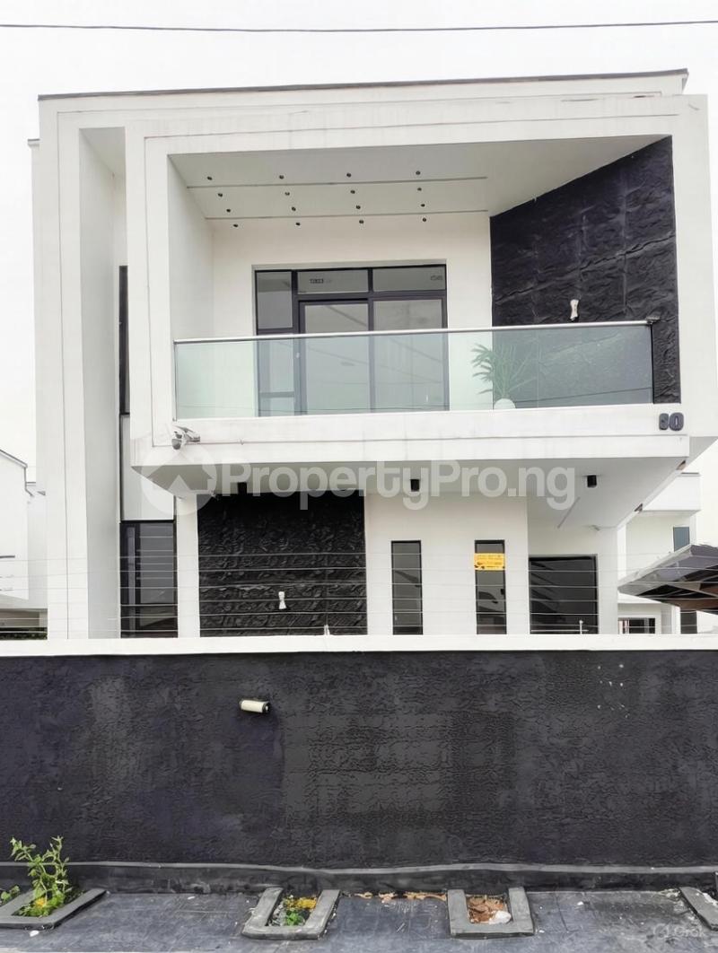 4 bedroom House for rent Ikota Lekki Lagos