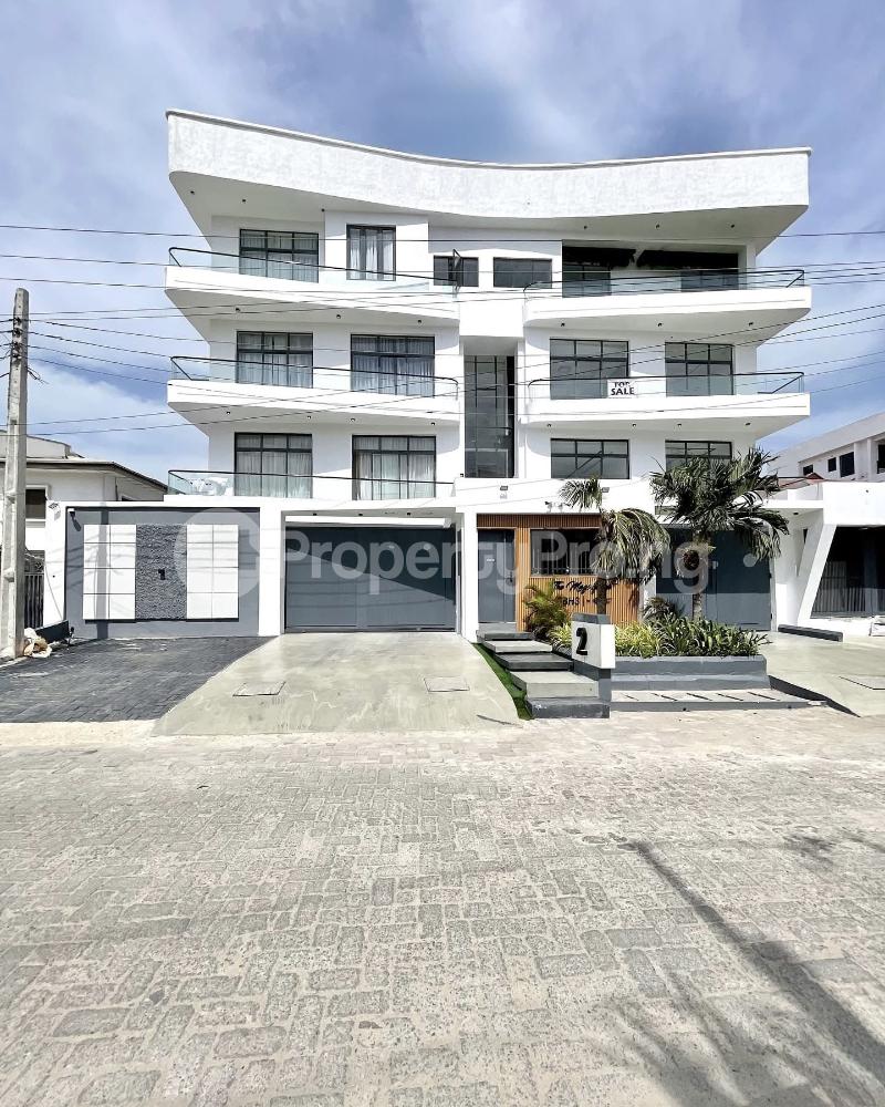 4 bedroom Flat / Apartment for sale Lekki Lagos