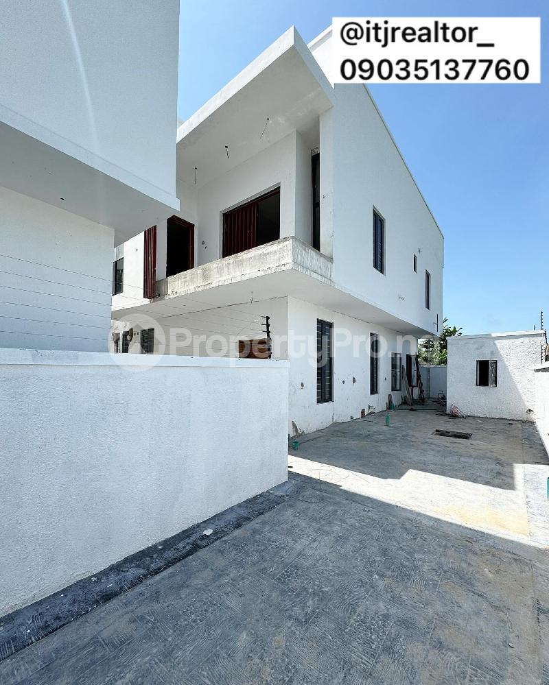 4 bedroom House for sale Ajah Lagos