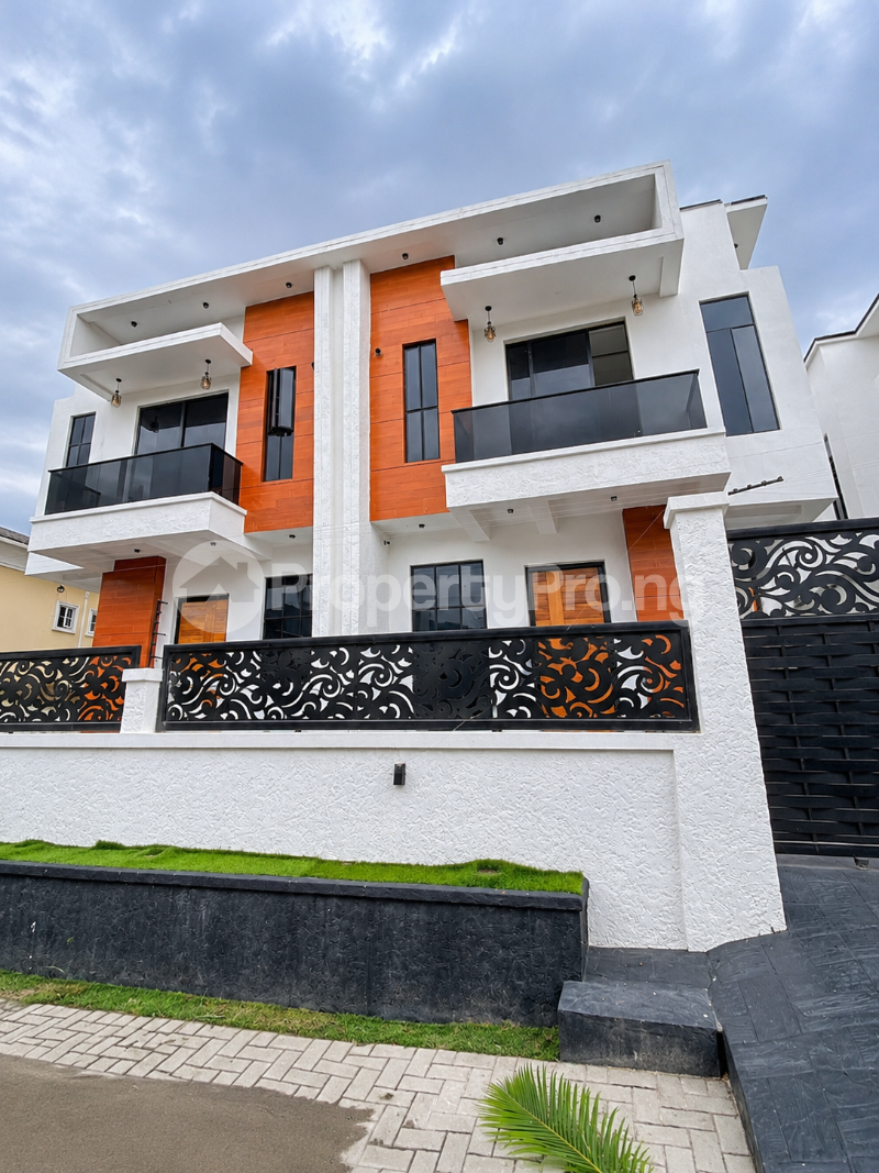 4 bedroom House for sale Sangotedo Ajah Lagos
