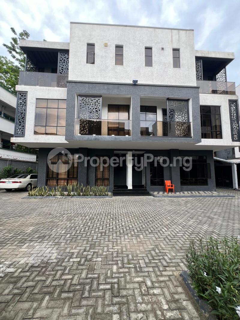 4 bedroom House for sale Victoria Island Lagos