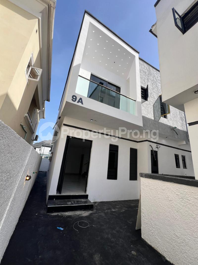 4 bedroom House for sale Chevron Lekki Lagos