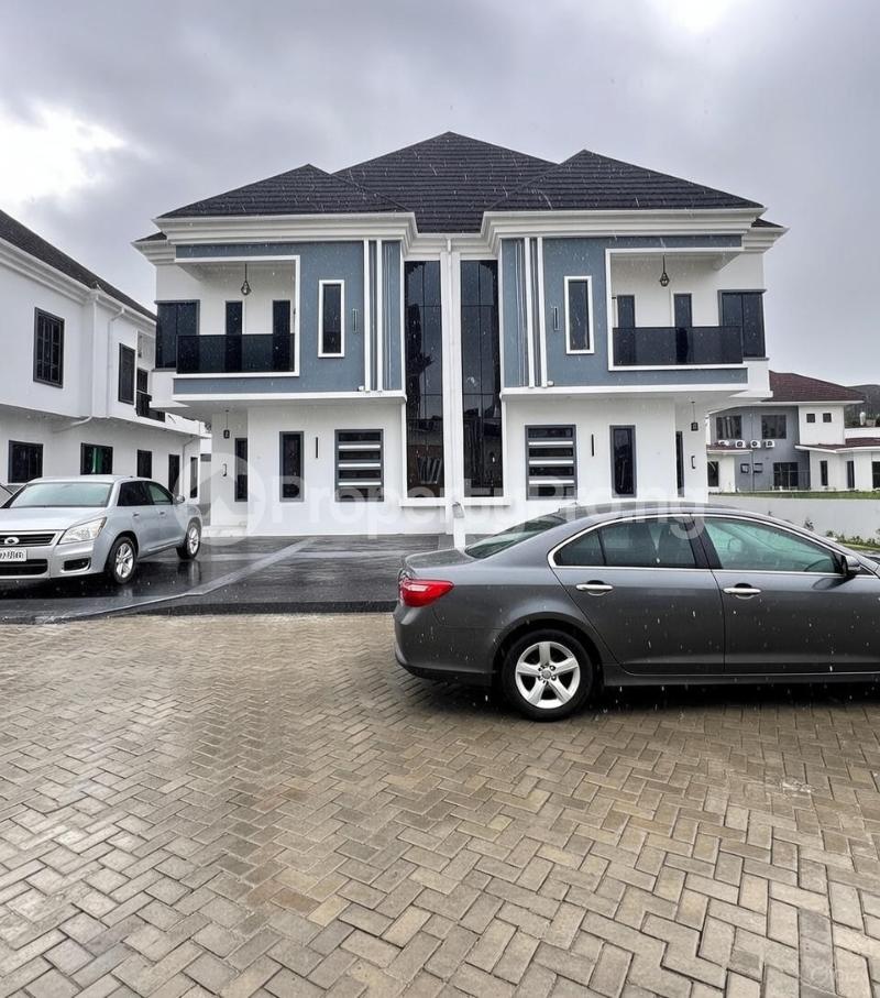 4 bedroom House for sale Abijo Ajah Lagos