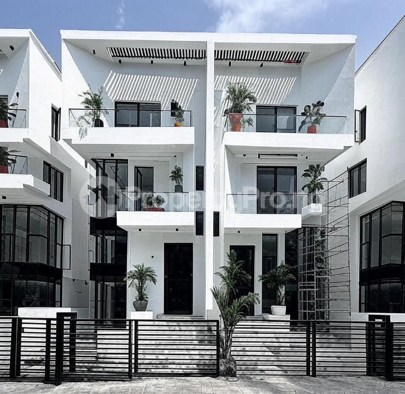 4 bedroom House for sale Orchid Lekki Lagos