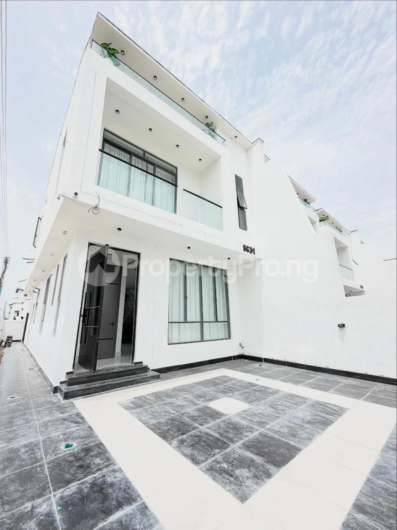 4 bedroom House for sale Chevron Lekki Lagos