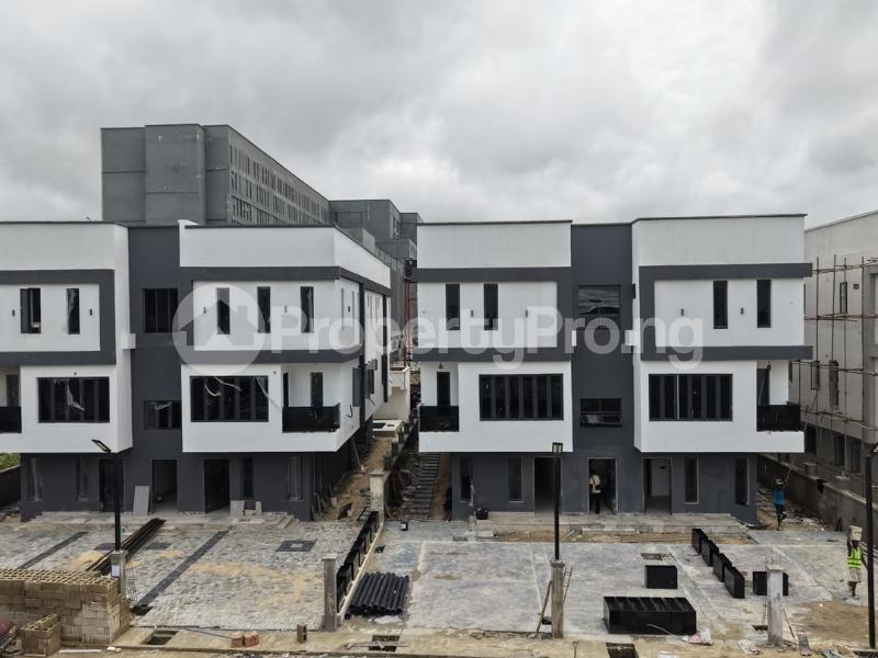 4 bedroom House for sale Freedom Way Lekki Lagos