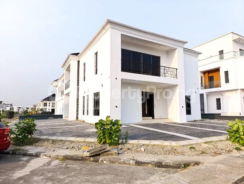 4 bedroom House for sale Cowrie Creek Estate Ikate Lekki Lagos