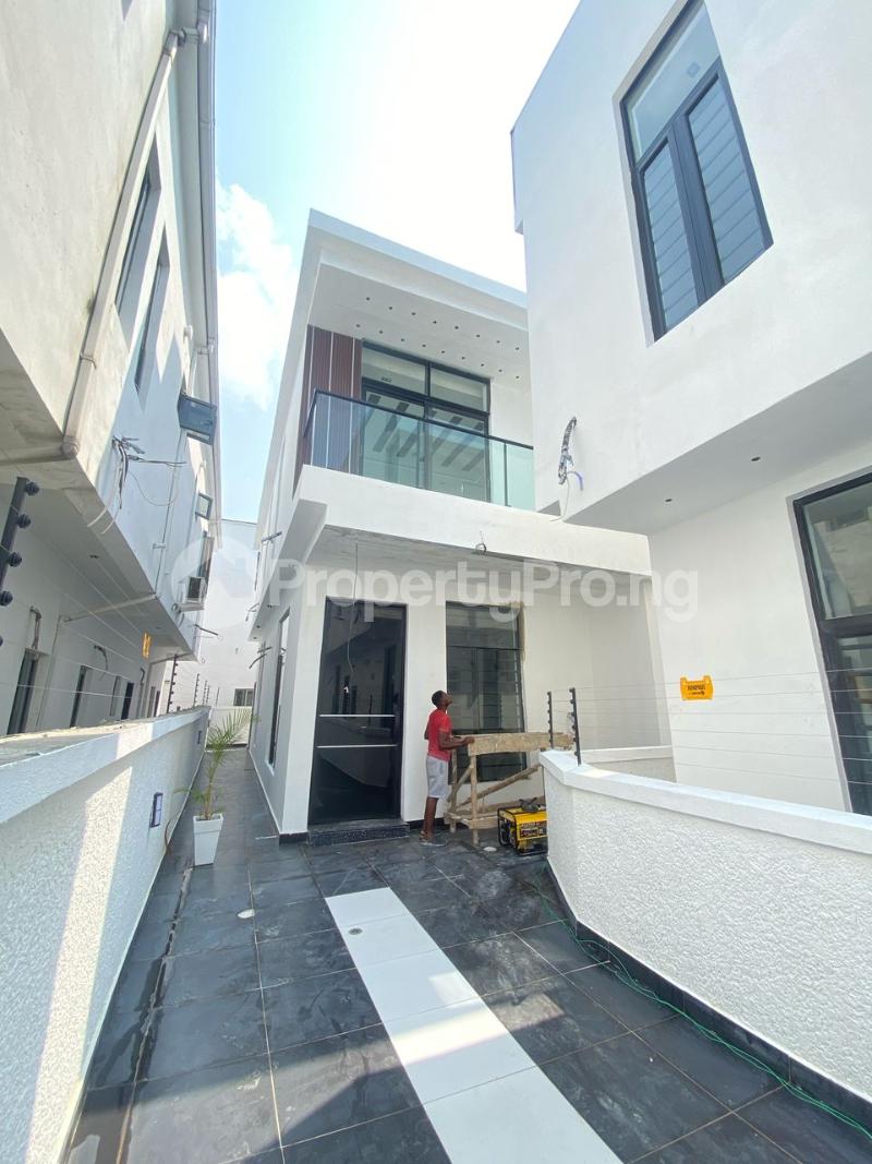 4 bedroom House for sale Ikota Lekki Lagos