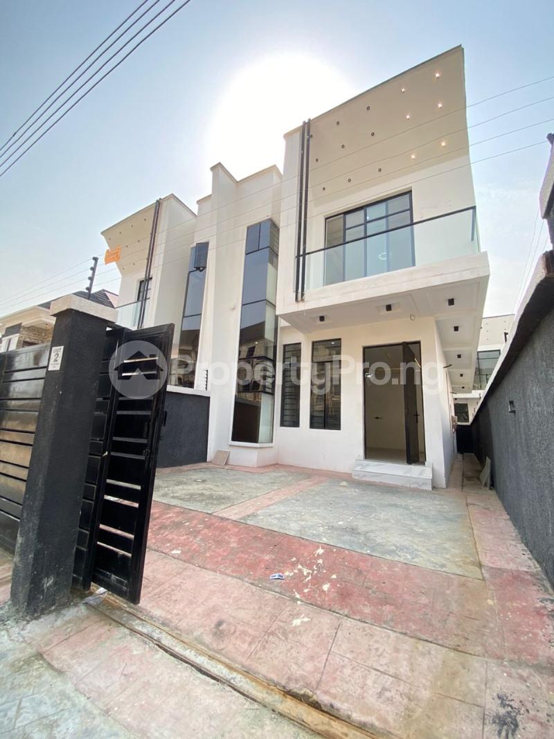 4 bedroom House for sale Mobil Road, Ikota Lekki Lagos