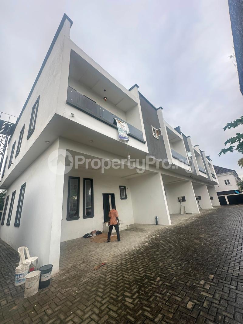 4 bedroom House for sale Ikota Lekki Lagos