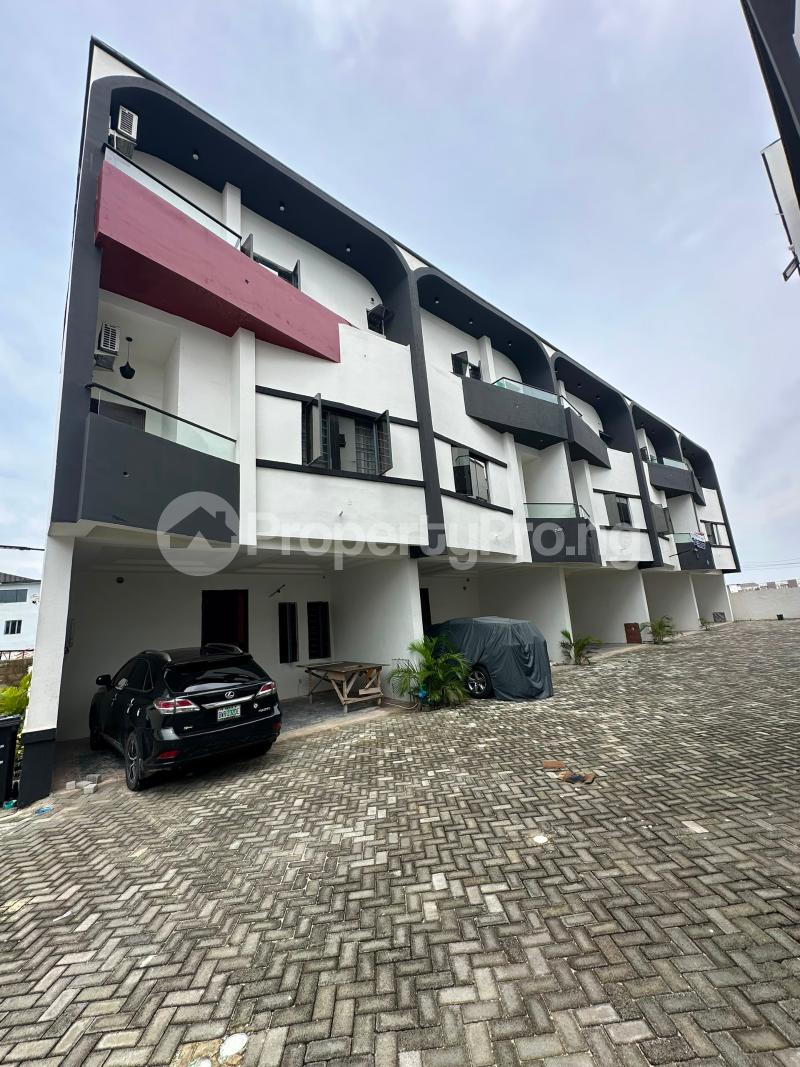 4 bedroom House for sale Orchid Lekki Lagos