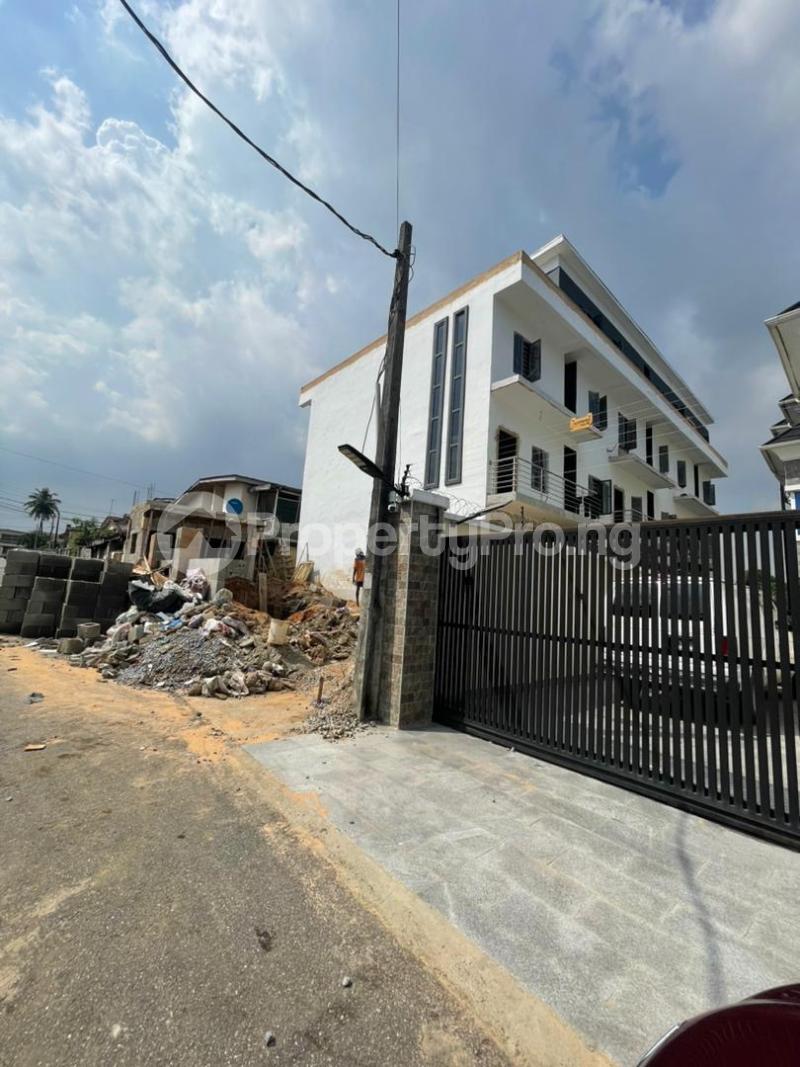 4 bedroom House for sale Maryland Lagos
