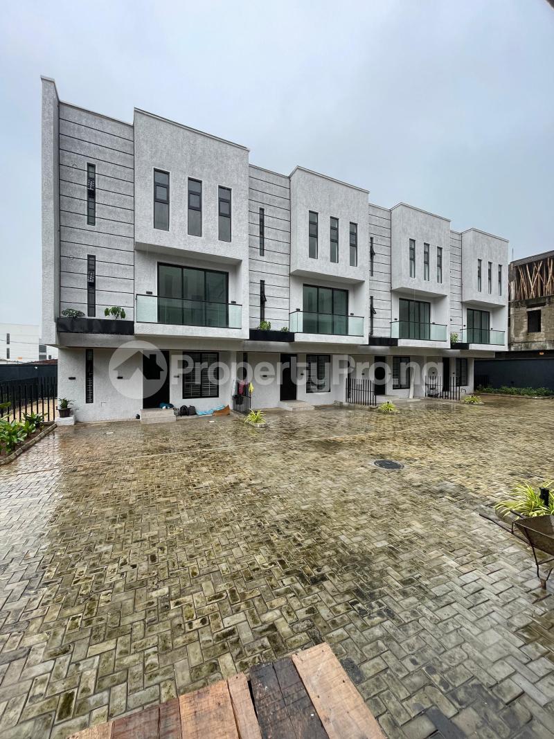 4 bedroom House for sale Ikate Lekki Lagos
