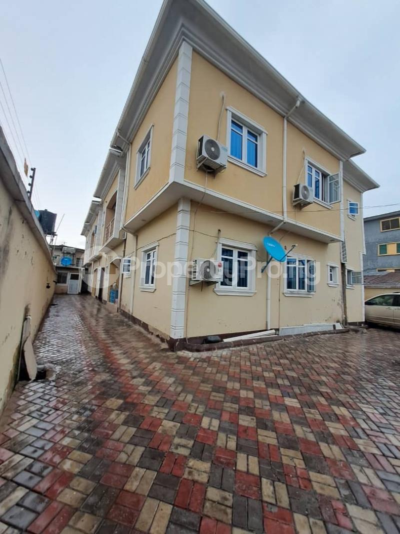 House for sale Randle Avenue Surulere Lagos