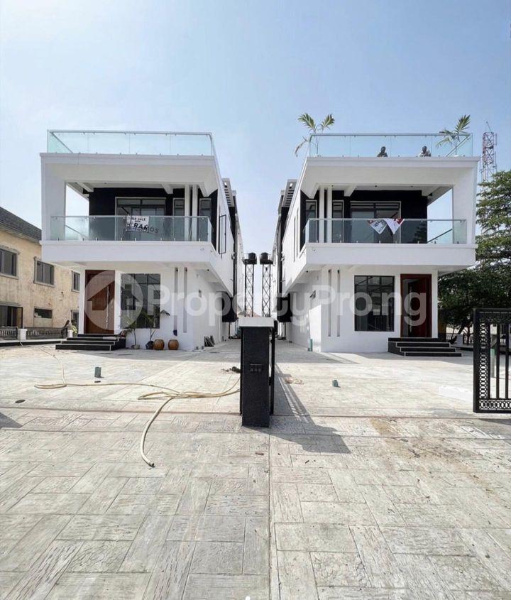 5 bedroom House for sale Osapa london Lekki Lagos