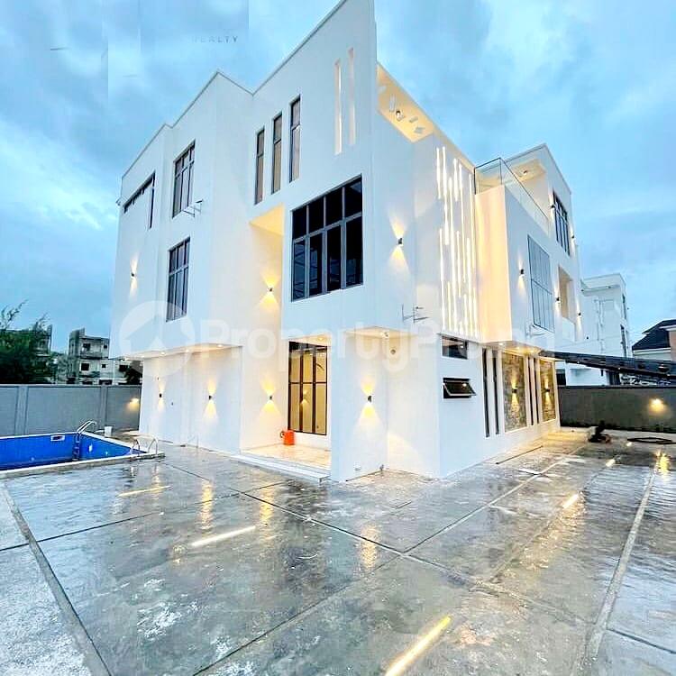 5 bedroom House for sale Osapa london Lekki Lagos
