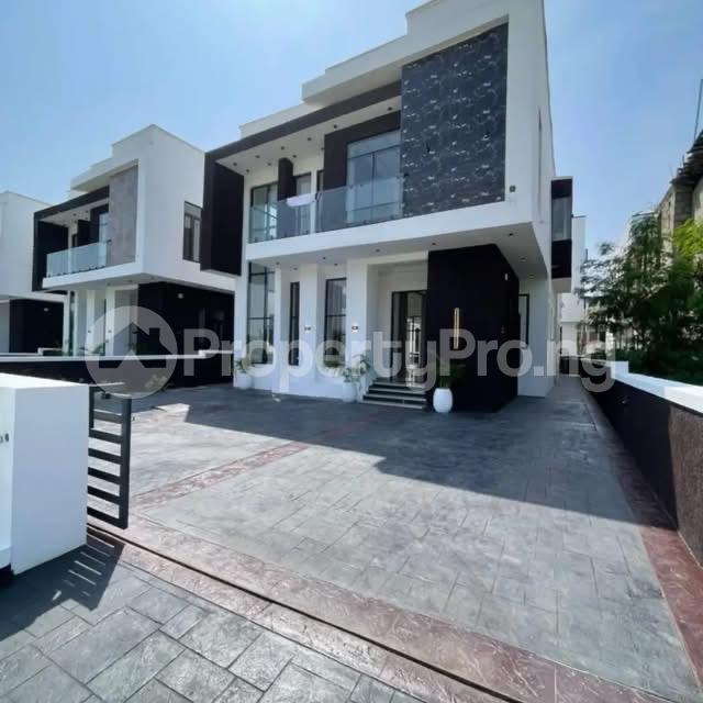 4 bedroom House for sale Ikota Lekki Lagos