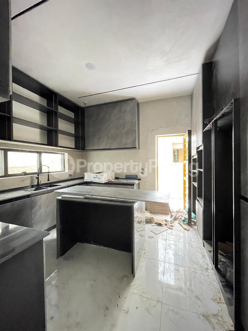 5 bedroom House for sale Private Cinema Ikate Lekki Lagos