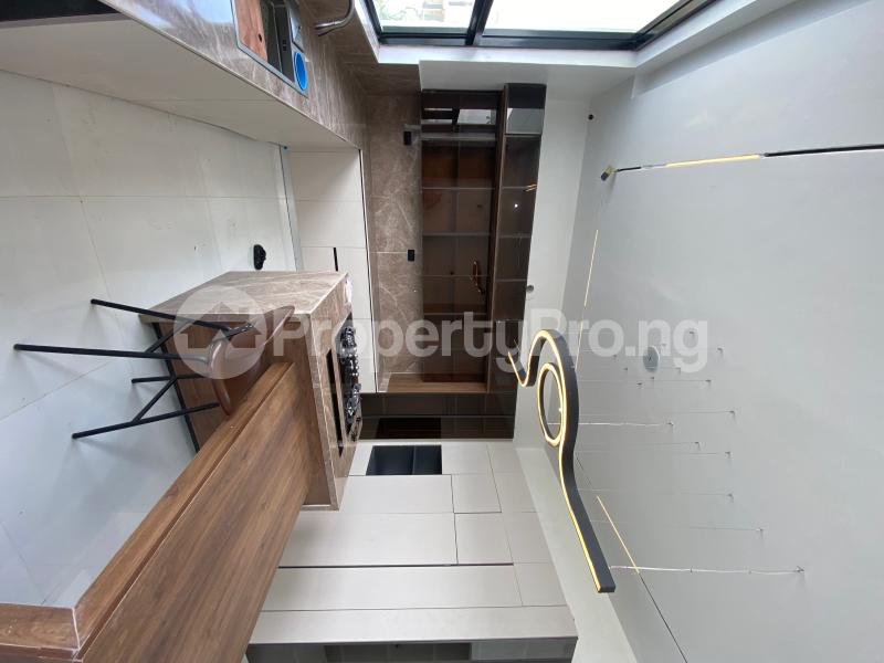 5 bedroom House for sale  Osapa london Lekki Lagos