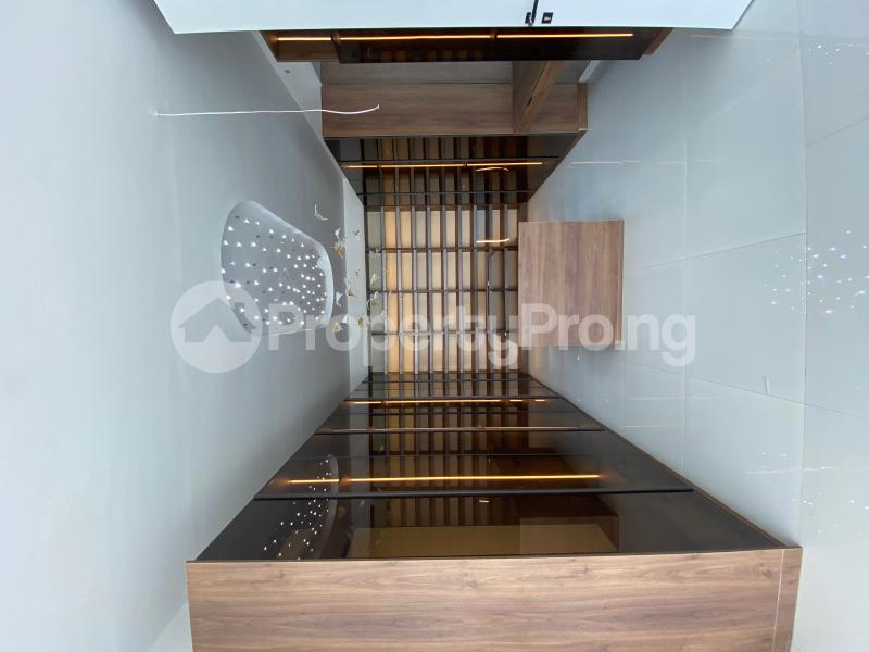 5 bedroom House for sale  Osapa london Lekki Lagos