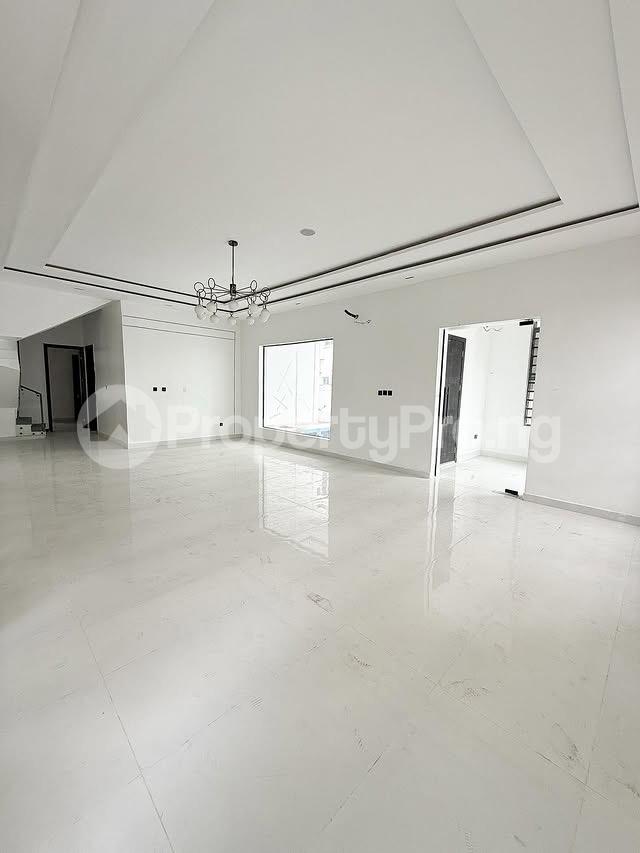 5 bedroom House for sale Orchid Lekki Lagos