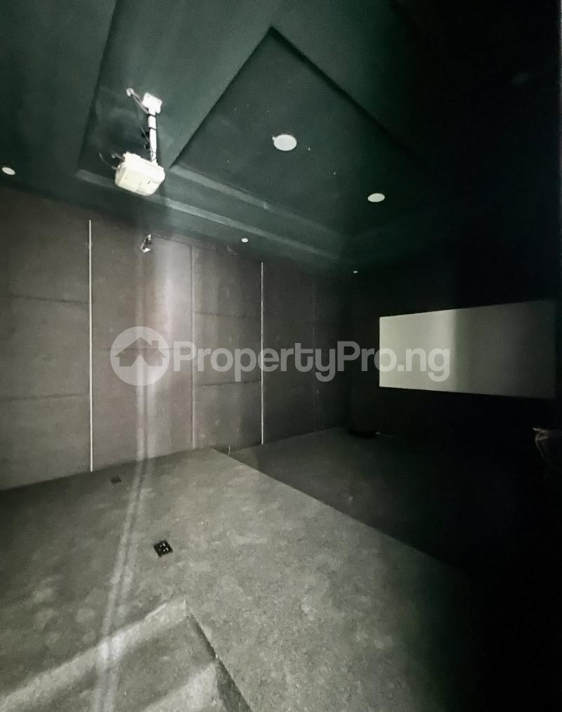 5 bedroom House for sale Osapa london Lekki Lagos