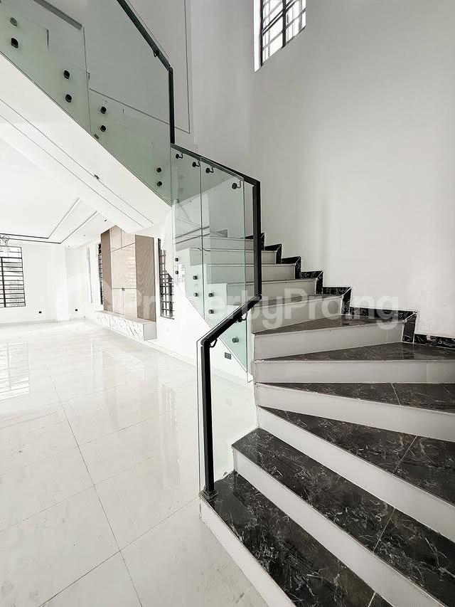 5 bedroom House for sale Orchid Lekki Lagos