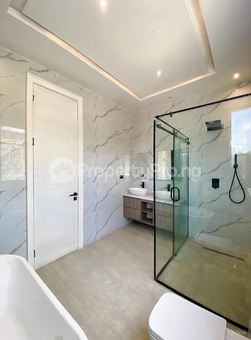 5 bedroom House for sale Megamound Estte Ikota Lekki Lagos