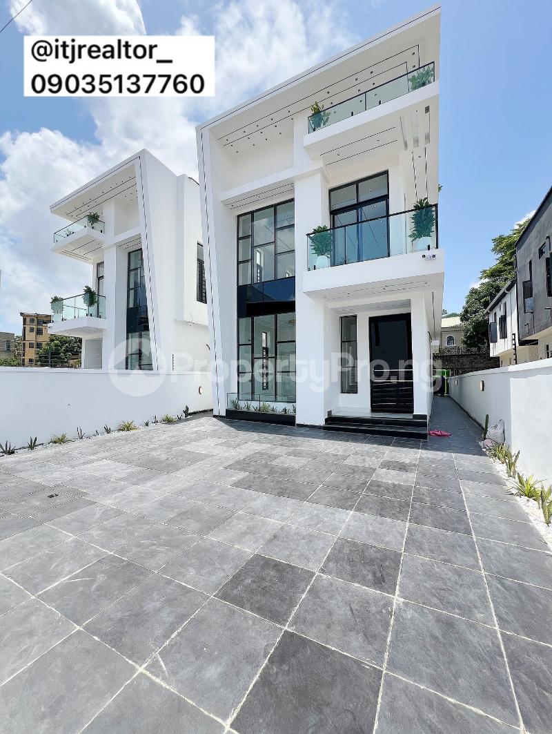 5 bedroom House for sale chevron Lekki Lagos - 0