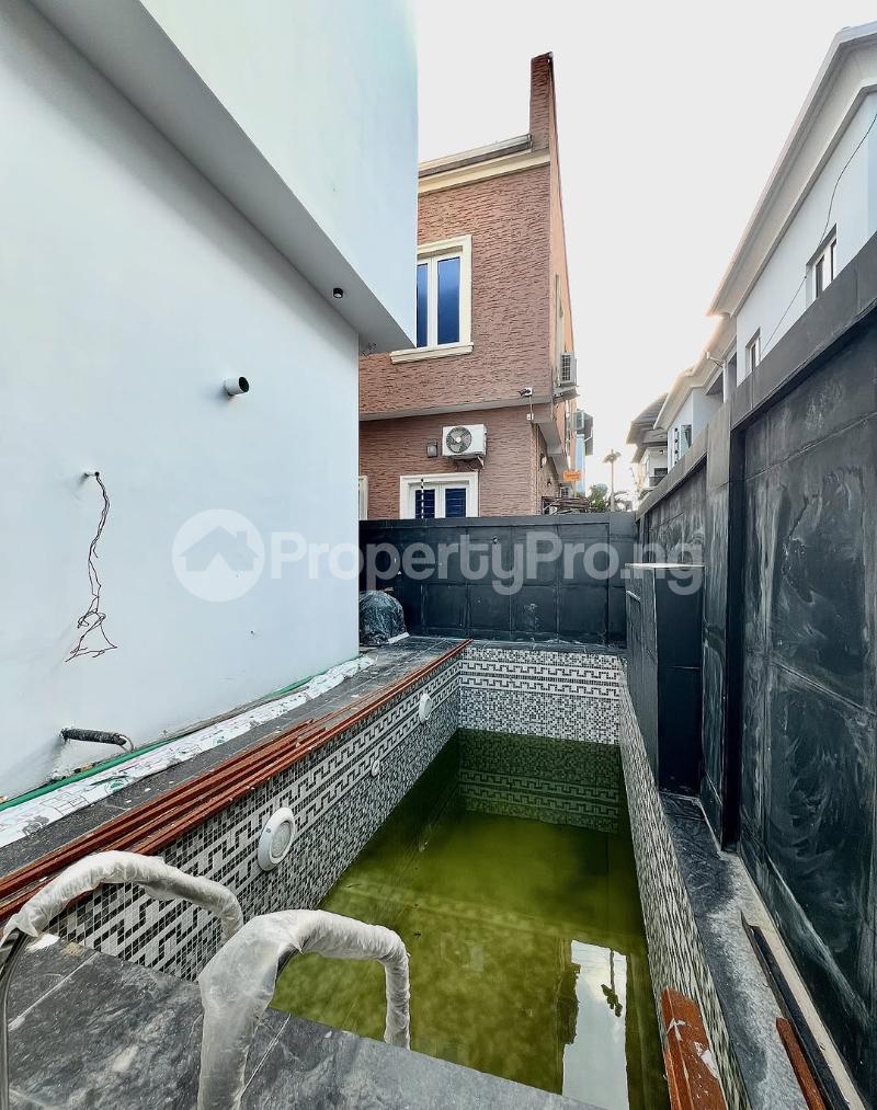 5 bedroom House for sale Osapa london Lekki Lagos