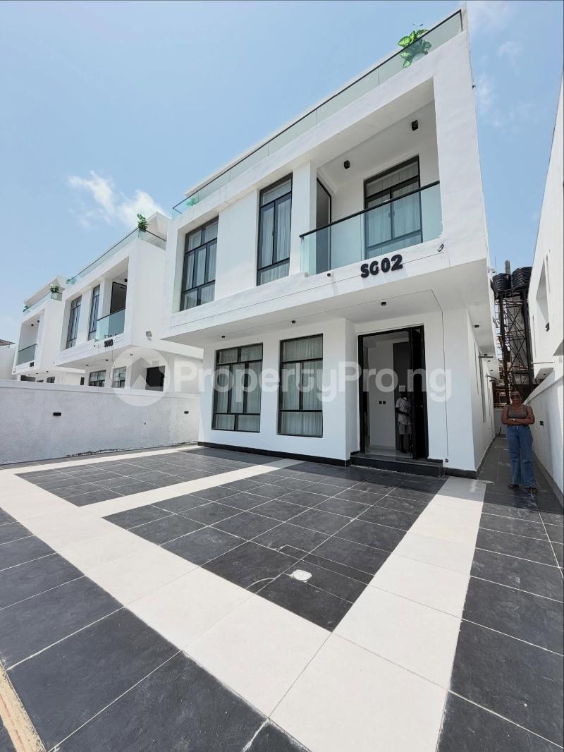 5 bedroom House for sale Chevron Lekki Lagos