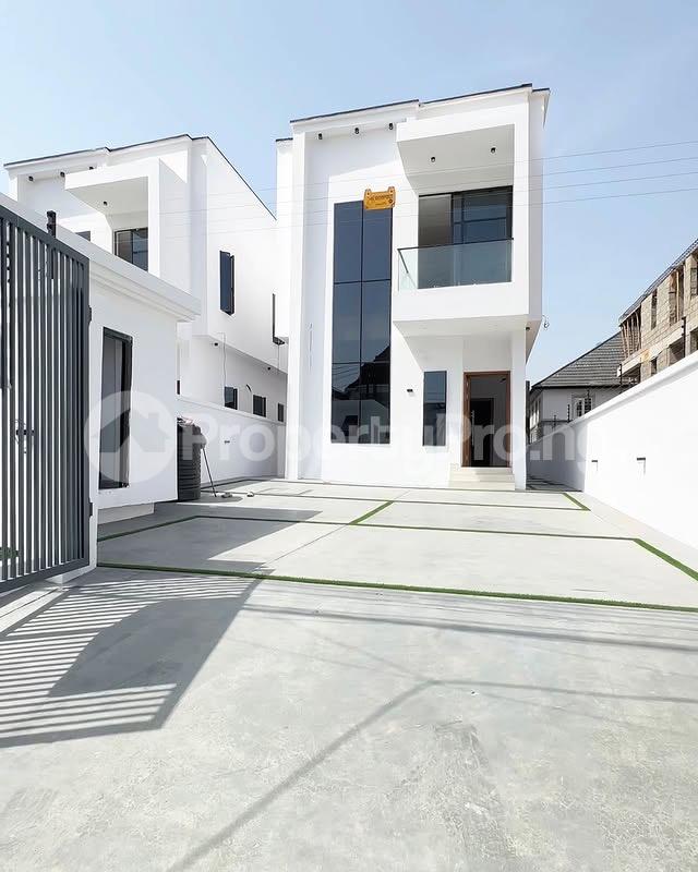 5 bedroom House for sale Osapa london Lekki Lagos