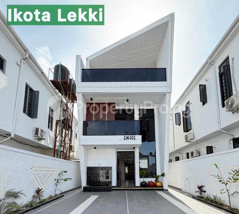 5 bedroom House for sale Ikota Lekki Lagos