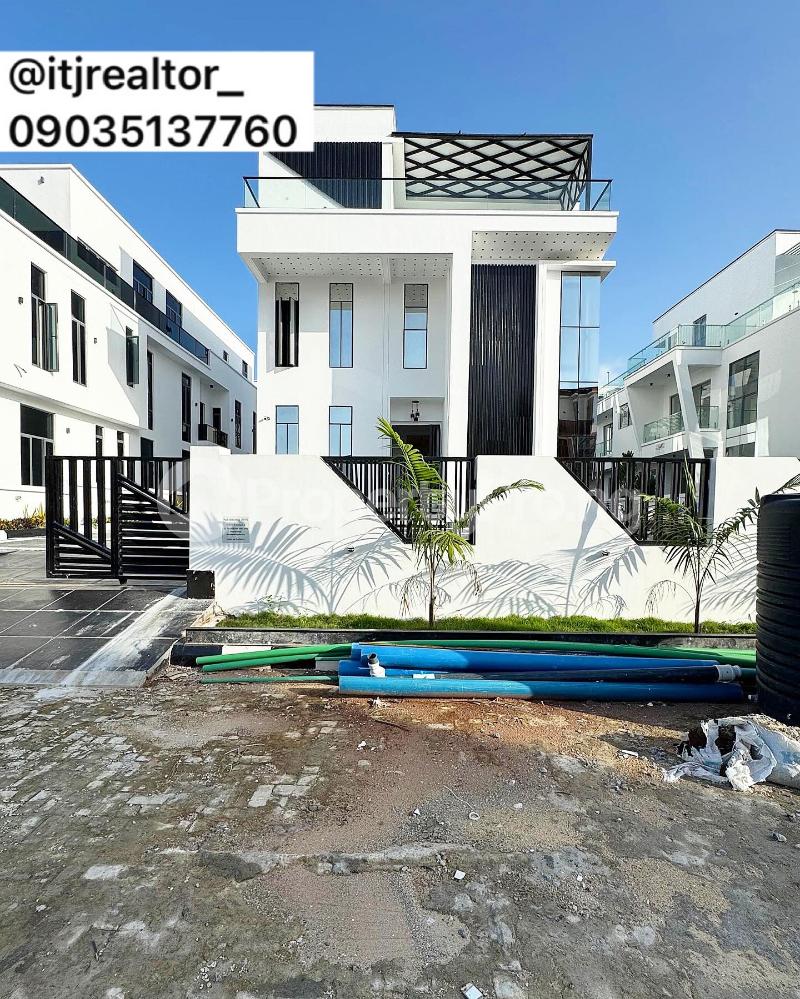 5 bedroom House for sale Osapa london Lekki Lagos