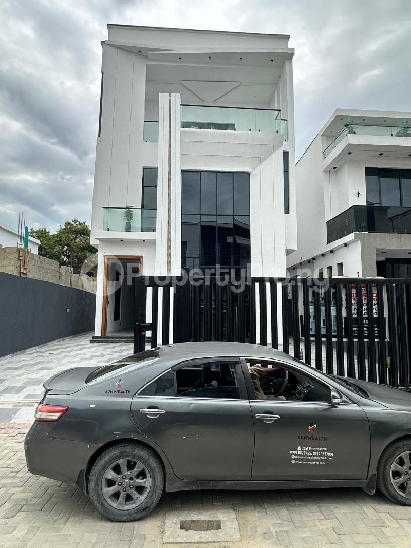 5 bedroom House for sale Chevron Lekki Lagos