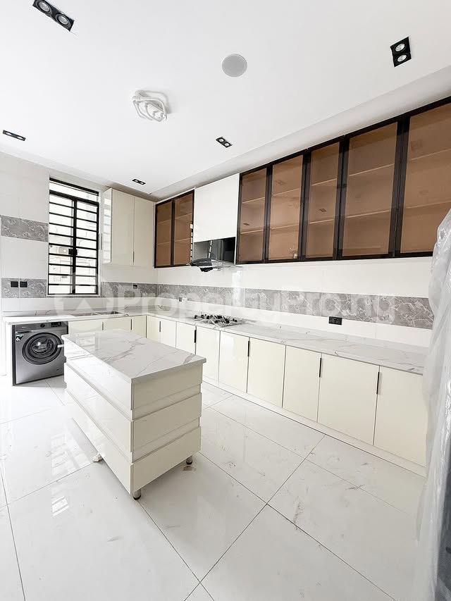 5 bedroom House for sale Orchid Lekki Lagos