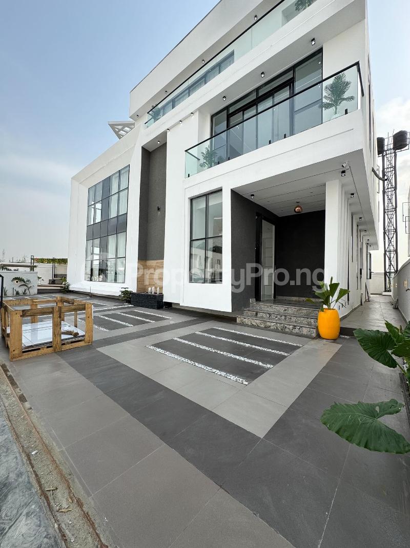 5 bedroom House for sale Chevron Lekki Lagos