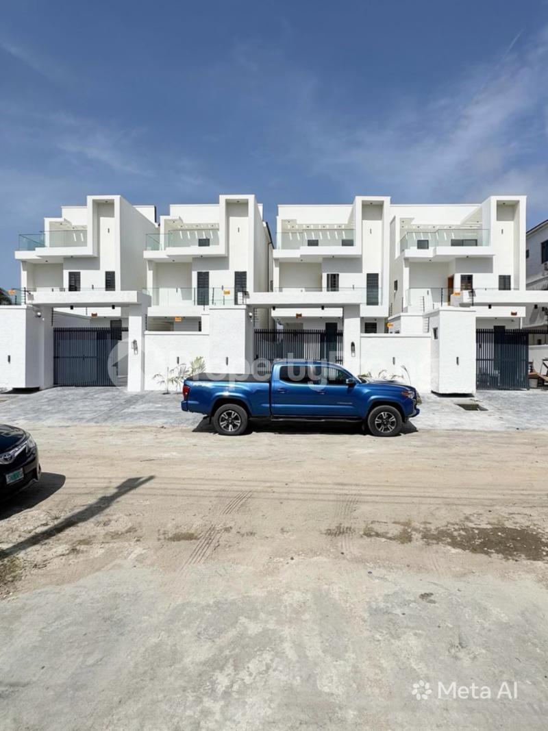 5 bedroom House for sale Ikota Lekki Lagos