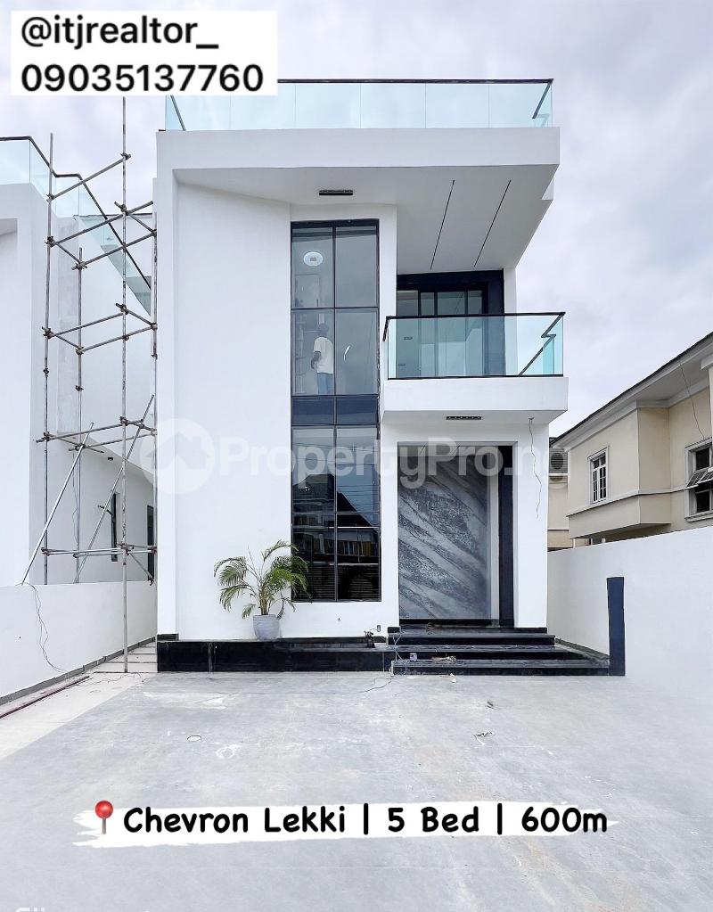 5 bedroom House for sale chevron Lekki Lagos