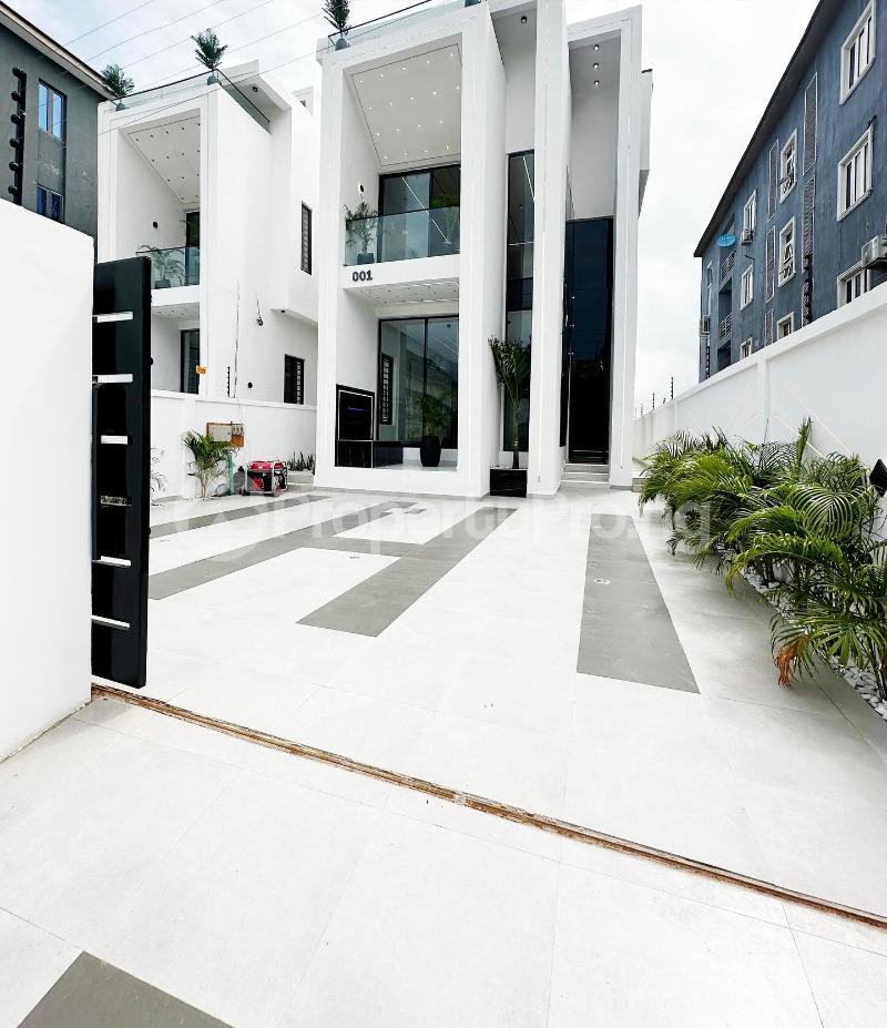 5 bedroom House for sale chevron Lekki Lagos