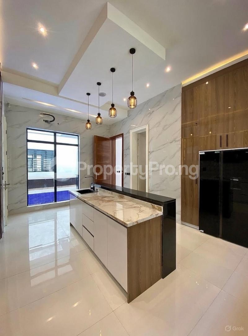 5 bedroom House for sale Megamound Estte Ikota Lekki Lagos