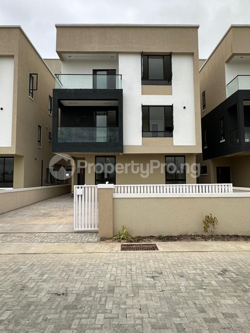 5 bedroom House for sale Osapa london Lekki Lagos
