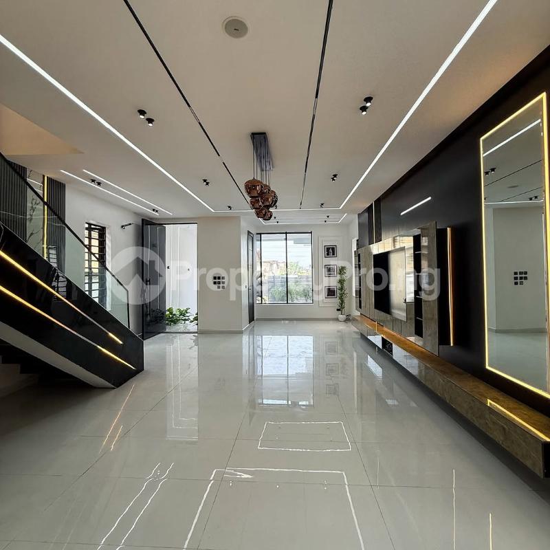 5 bedroom House for sale Ikota Lekki Lagos