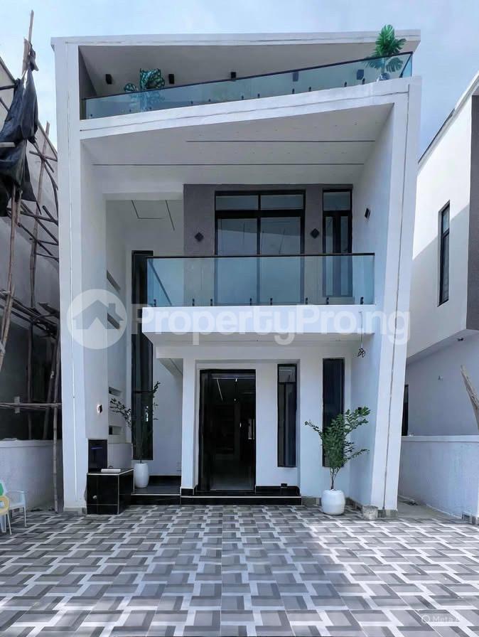 5 bedroom House for sale Ajah Lagos