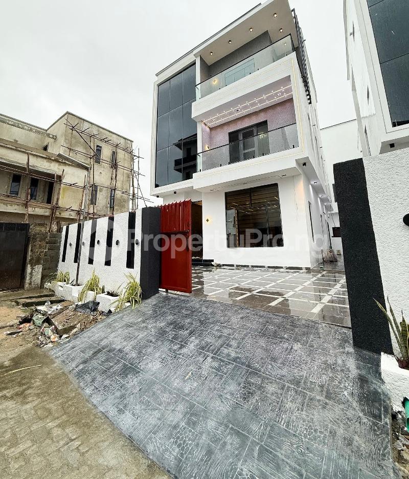 5 bedroom House for sale Ologolo Lekki Lagos
